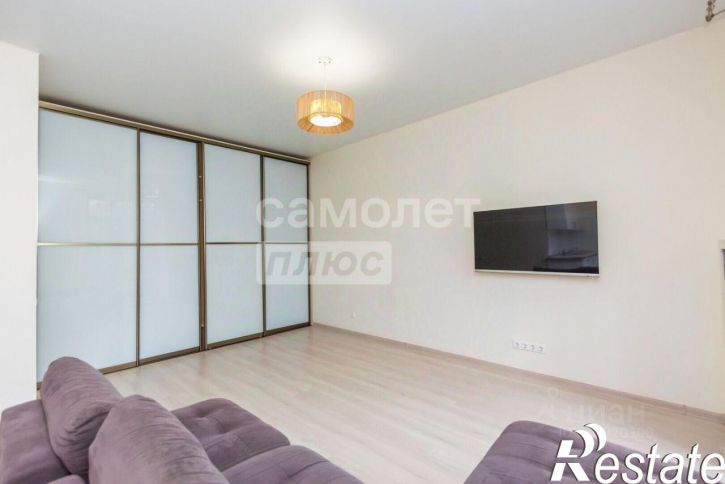 1-комн квартира улица Космонавтов, 11,  д. 11