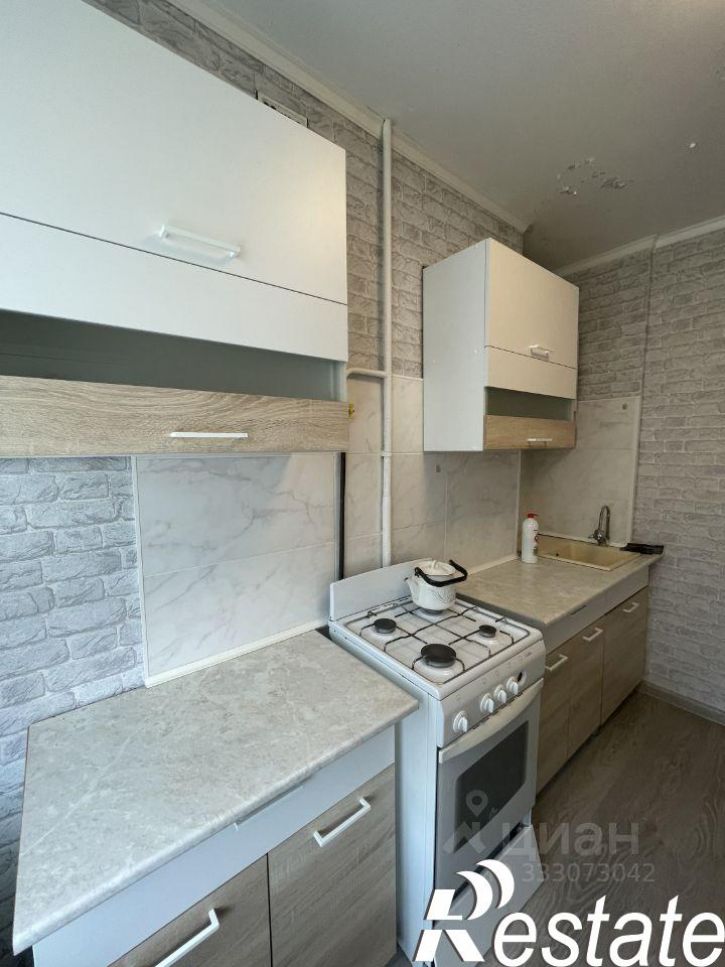 2-комн квартира улица Маршала Жукова, 11В,  д. 11В