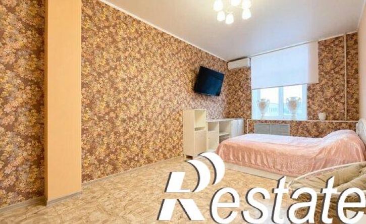 3-комн квартира улица Шумавцова, 11,  д. 11