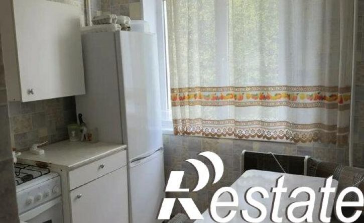 2-комн квартира улица Ульяновых, 15,  д. 15