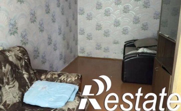 2-комн квартира улица Ульяновых, 15,  д. 15