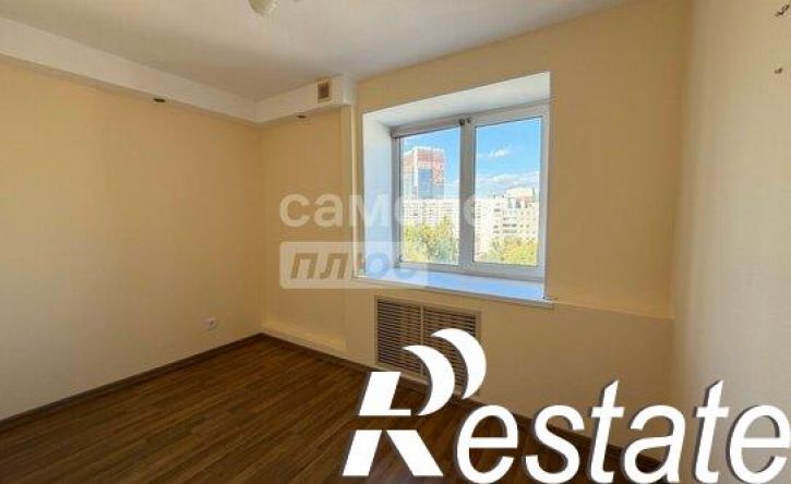 3-комн квартира улица Бессонова, 29/1,  д. 29/1