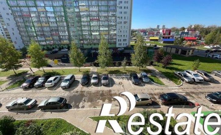2-комн квартира улица Евгения Столярова, 4Б,  д. 4Б