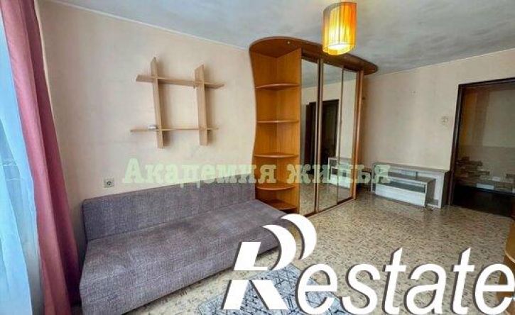 2-комн квартира улица Адмирала Макарова, 26/1,  д. 26/1