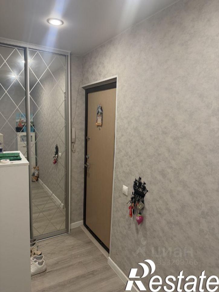 2-комн квартира улица Орджоникидзе, 12,  д. 12