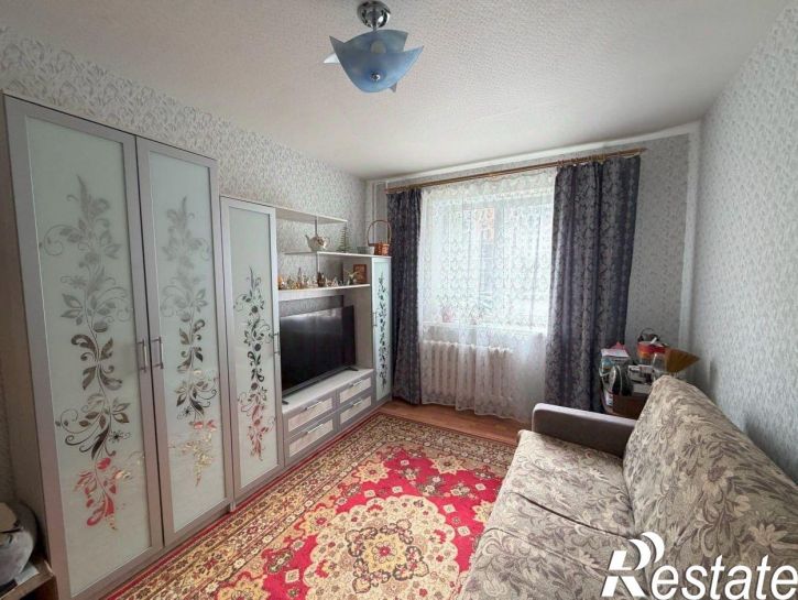 2-комн квартира улица Бехтерева, 10/1,  д. 10/1