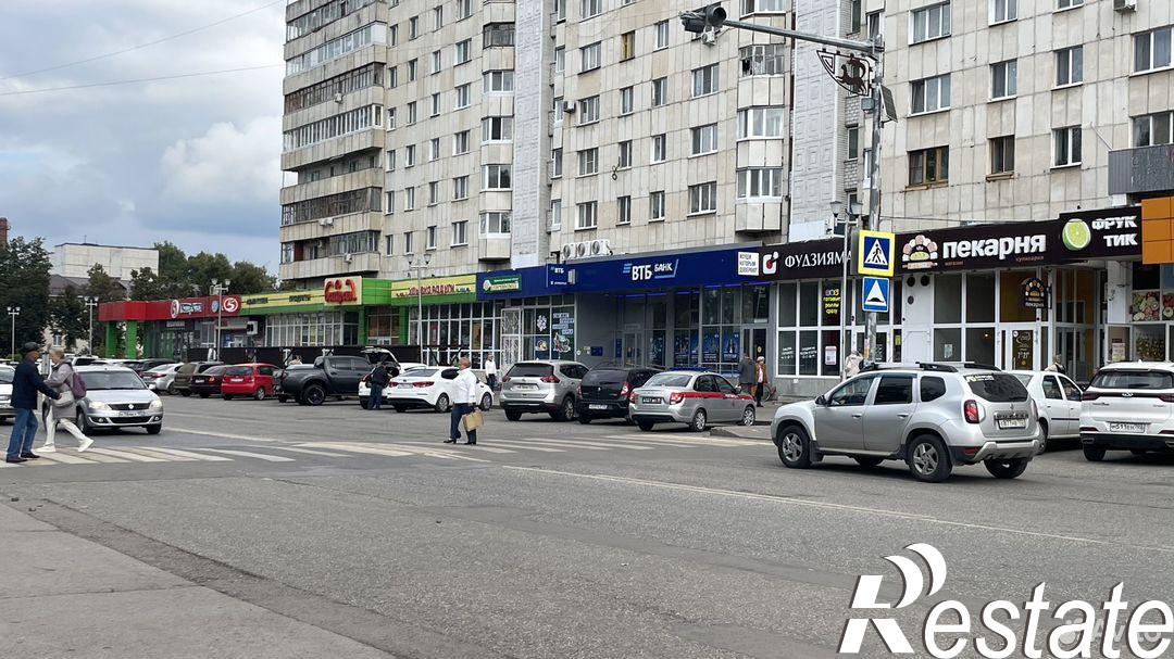 Сдать торговое помещение за 103 400 рублей на улица Правды, 21