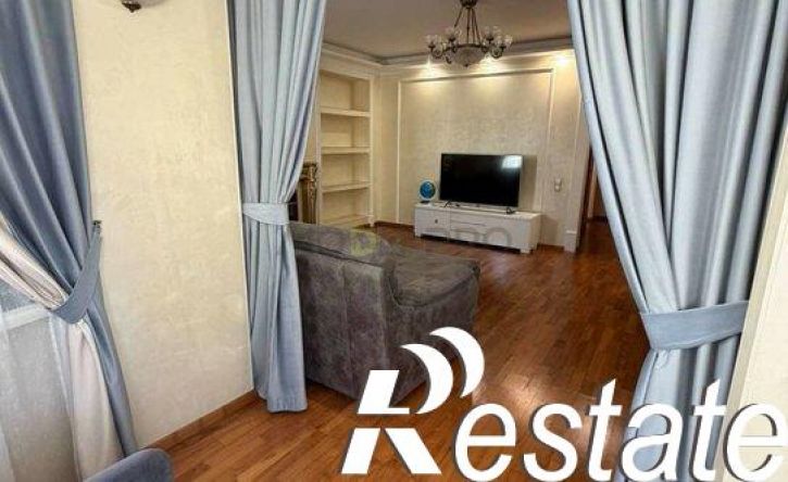 4-комн квартира улица Софьи Перовской, 48/1,  д. 48/1