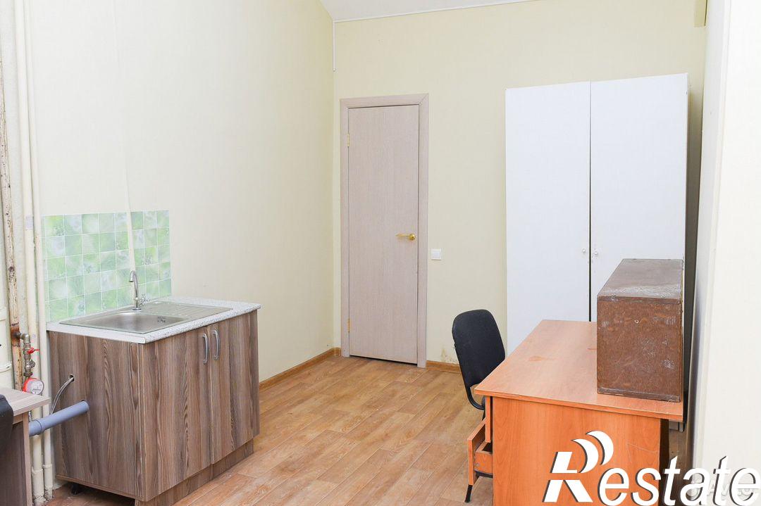 Сдать офис, помещение под офис за 357 000 рублей на улица Ленина, 97