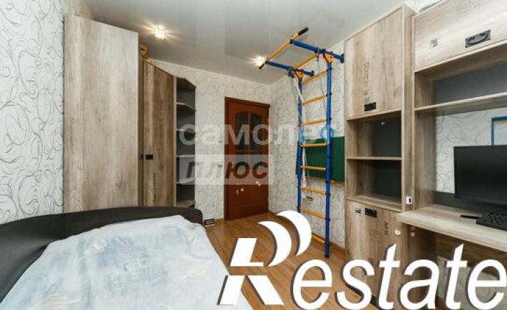 3-комн квартира улица Николая Дмитриева, 13,  д. 13