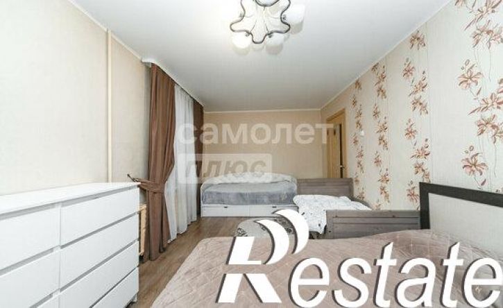 3-комн квартира улица Николая Дмитриева, 13,  д. 13