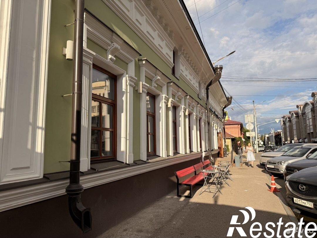 Сдать торговое помещение за 125 000 рублей на улица Карла Маркса, 41