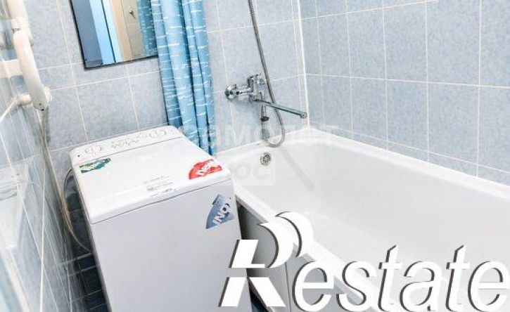3-комн квартира Революционная улица, 82,  д. 82
