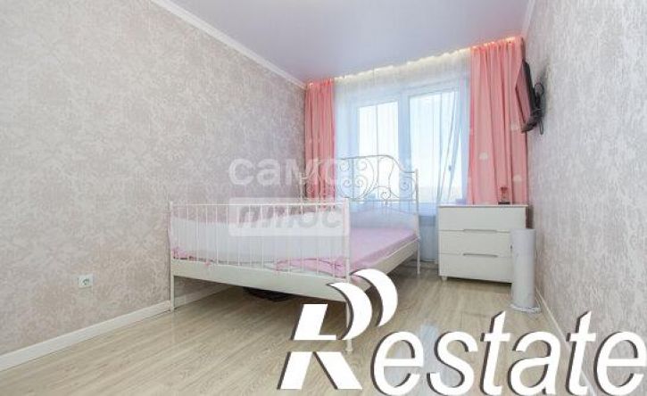 3-комн квартира улица Даяна Мурзина, 13,  д. 13