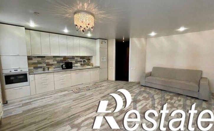 3-комн квартира Новомостовая улица, 31,  д. 31