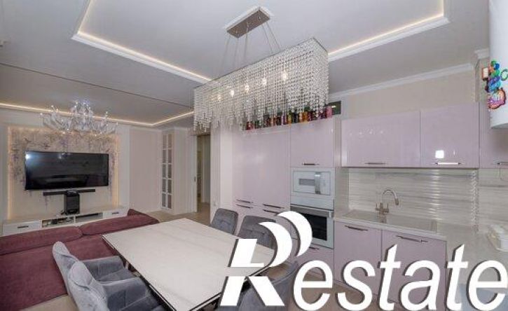 3-комн квартира улица Мира, 8,  д. 8