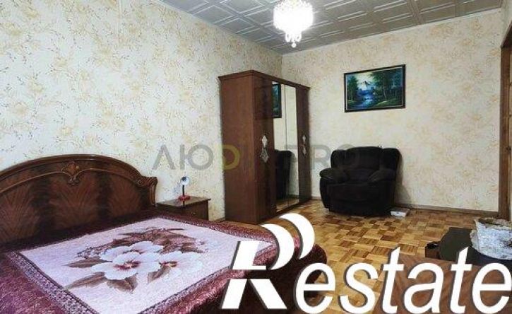 3-комн квартира улица Ульяновых, 27,  д. 27