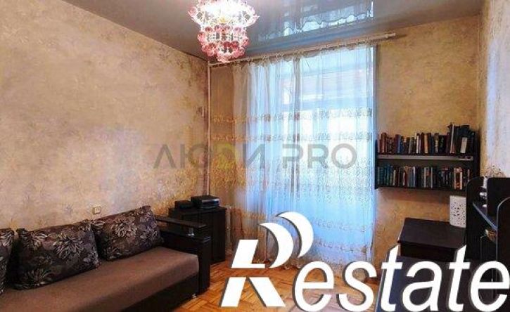 3-комн квартира улица Ульяновых, 27,  д. 27