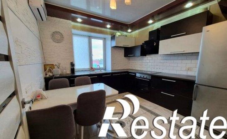 2-комн квартира улица Набережная реки Уфы, 11 к2,  д. 11 к2