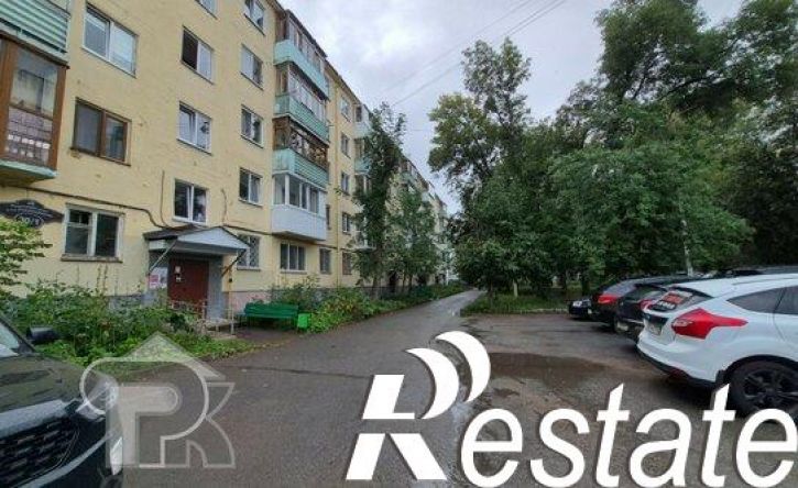 1-комн квартира Революционная улица, 30/1,  д. 30/1