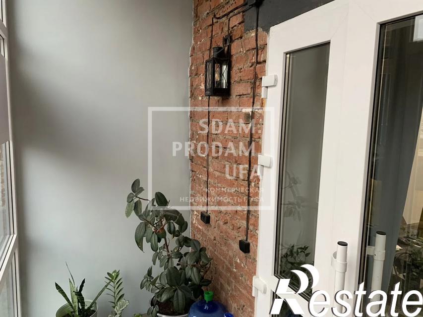 Купить офис, помещение под офис за 9 000 000 рублей на Новомостовая улица, д.8