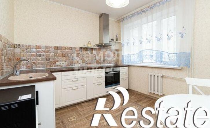 3-комн квартира улица Менделеева, 10,  д. 10