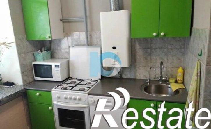 2-комн квартира улица Кирова, 40,  д. 40