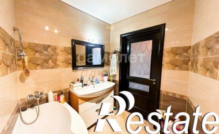 3-комн квартира улица Авроры, 29,  д. 29