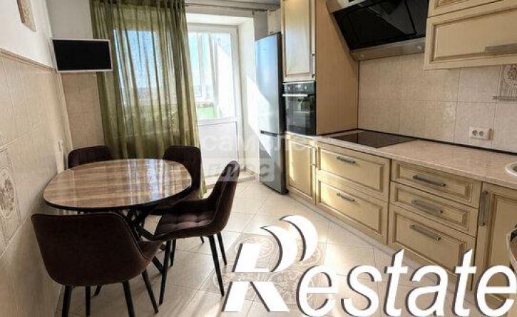 2-комн квартира улица Ахметова, 273,  д. 273