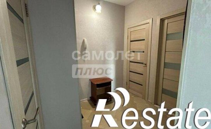 4-комн квартира улица Гафури, 40,  д. 40