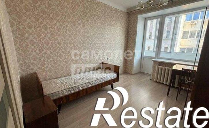 4-комн квартира улица Гафури, 40,  д. 40