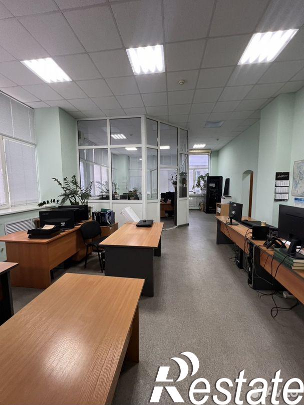 Купить офис, помещение под офис за 4 500 000 рублей на Трамвайная улица, 2/4