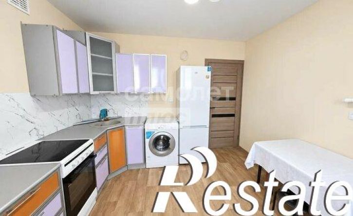 2-комн квартира улица Гази Загитова, 9/1,  д. 9/1