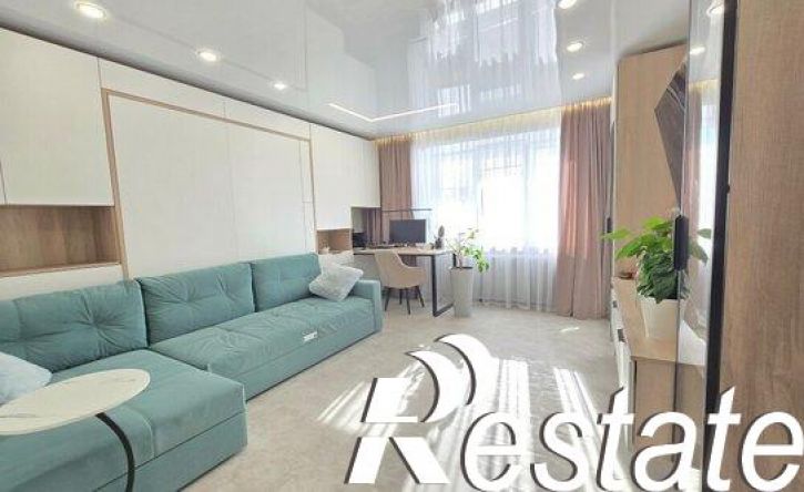 3-комн квартира улица Рихарда Зорге, 37,  д. 37