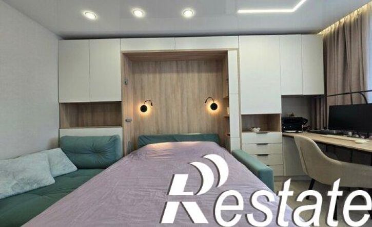 3-комн квартира улица Рихарда Зорге, 37,  д. 37