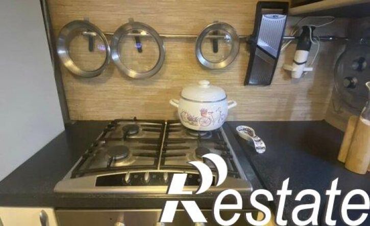 3-комн квартира улица Коммунаров, 26,  д. 26
