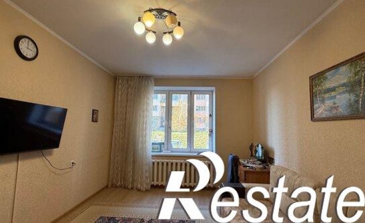 2-комн квартира Зайнаб Биишевой улица, 17,  д. 17