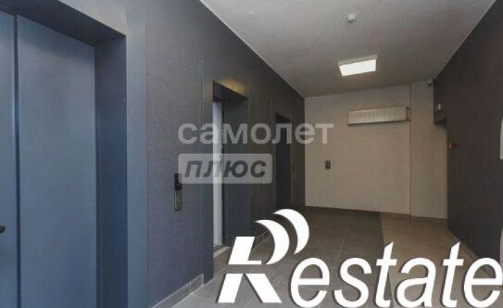3-комн квартира улица Лётчиков, 2/10,  д. 2/10