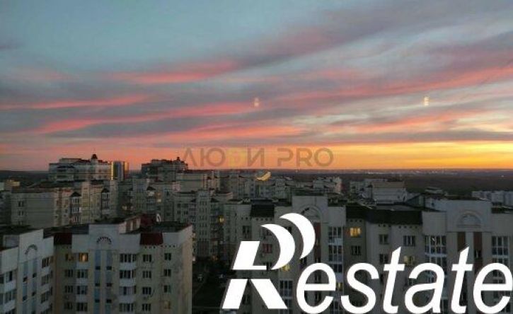 3-комн квартира улица Софьи Перовской, 42,  д. 42