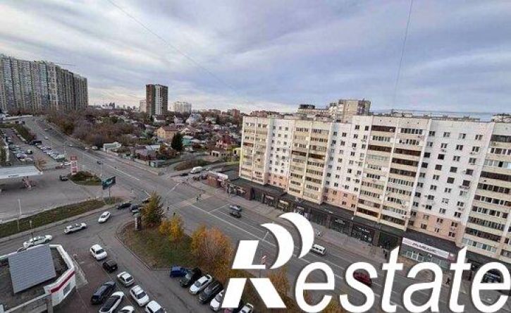 3-комн квартира улица Софьи Перовской, 42,  д. 42