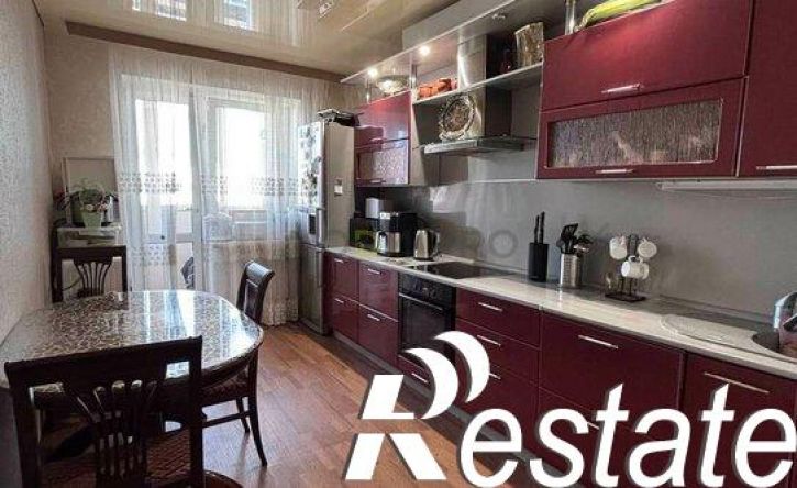 3-комн квартира улица Софьи Перовской, 42,  д. 42