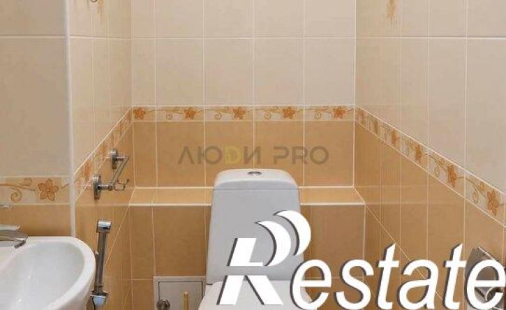 2-комн квартира улица Запотоцкого, 12,  д. 12