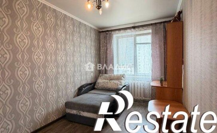2-комн квартира Революционная улица, 92/3,  д. 92/3