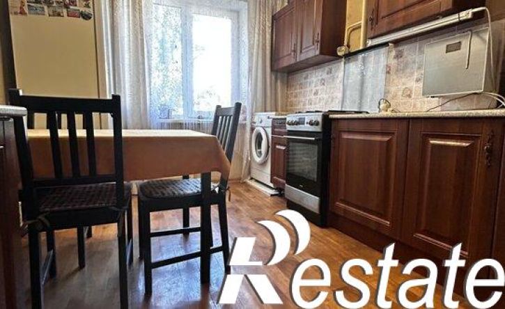 3-комн квартира улица Софьи Перовской, 13,  д. 13