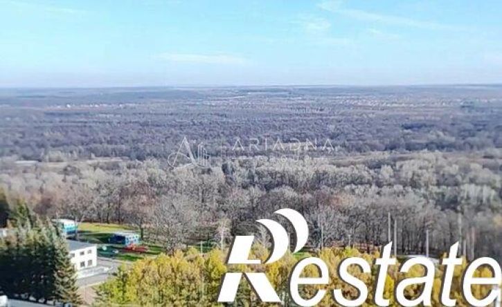 3-комн квартира Коровий спуск, 5,  д. 5