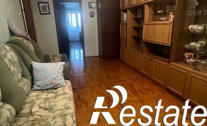 3-комн квартира улица Юрия Гагарина, 52/1,  д. 52/1